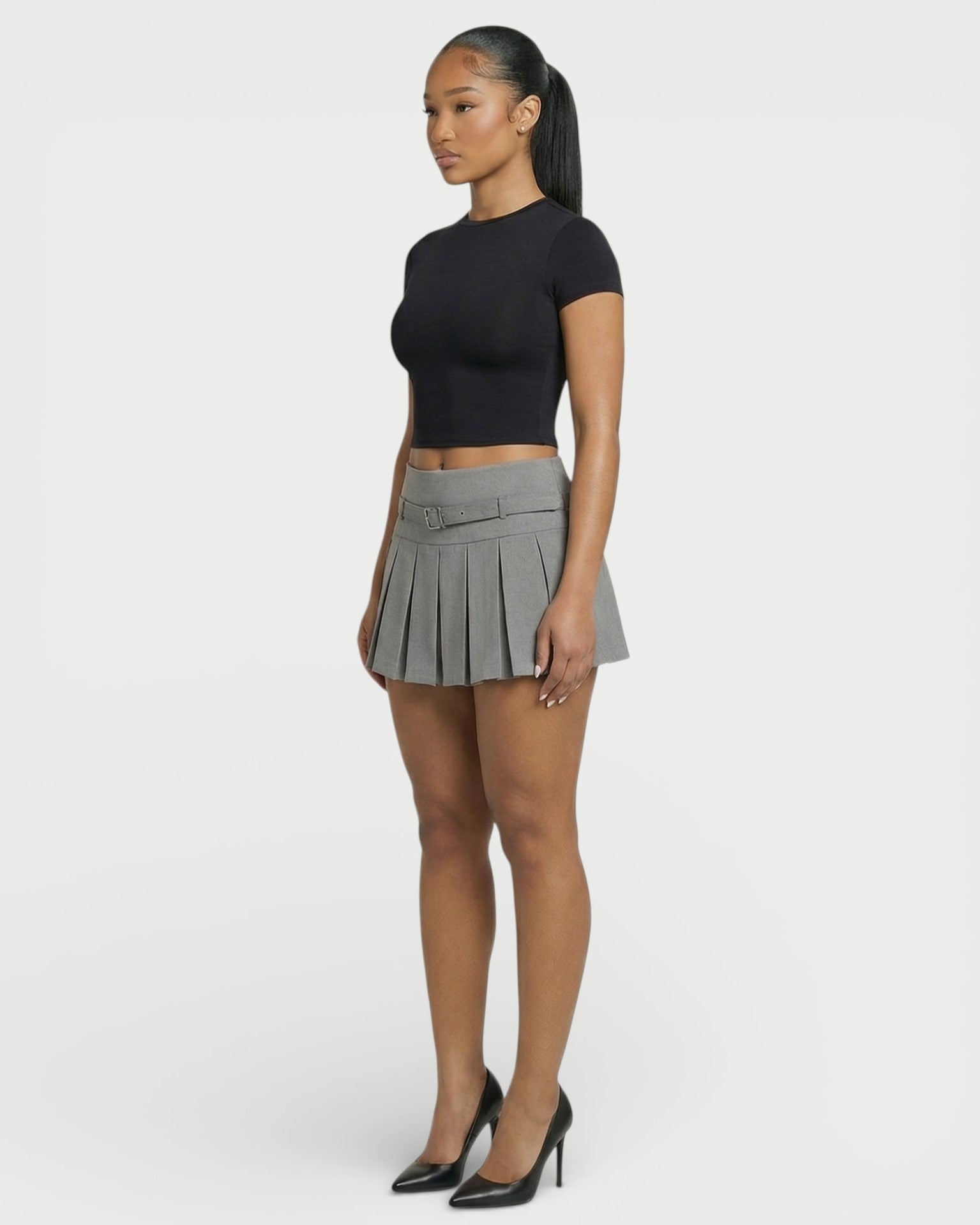 ANARA High-Waist Belted Pleated Mini Skirt