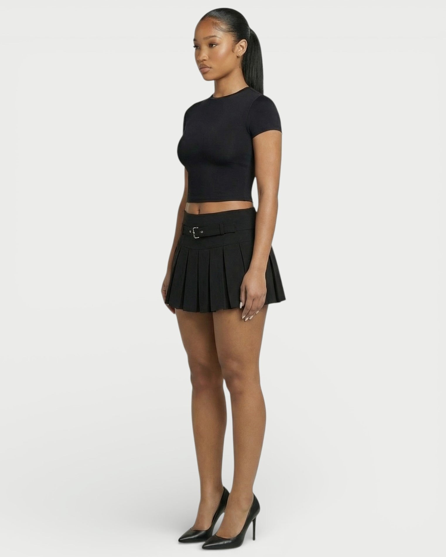 ANARA High-Waist Belted Pleated Mini Skirt