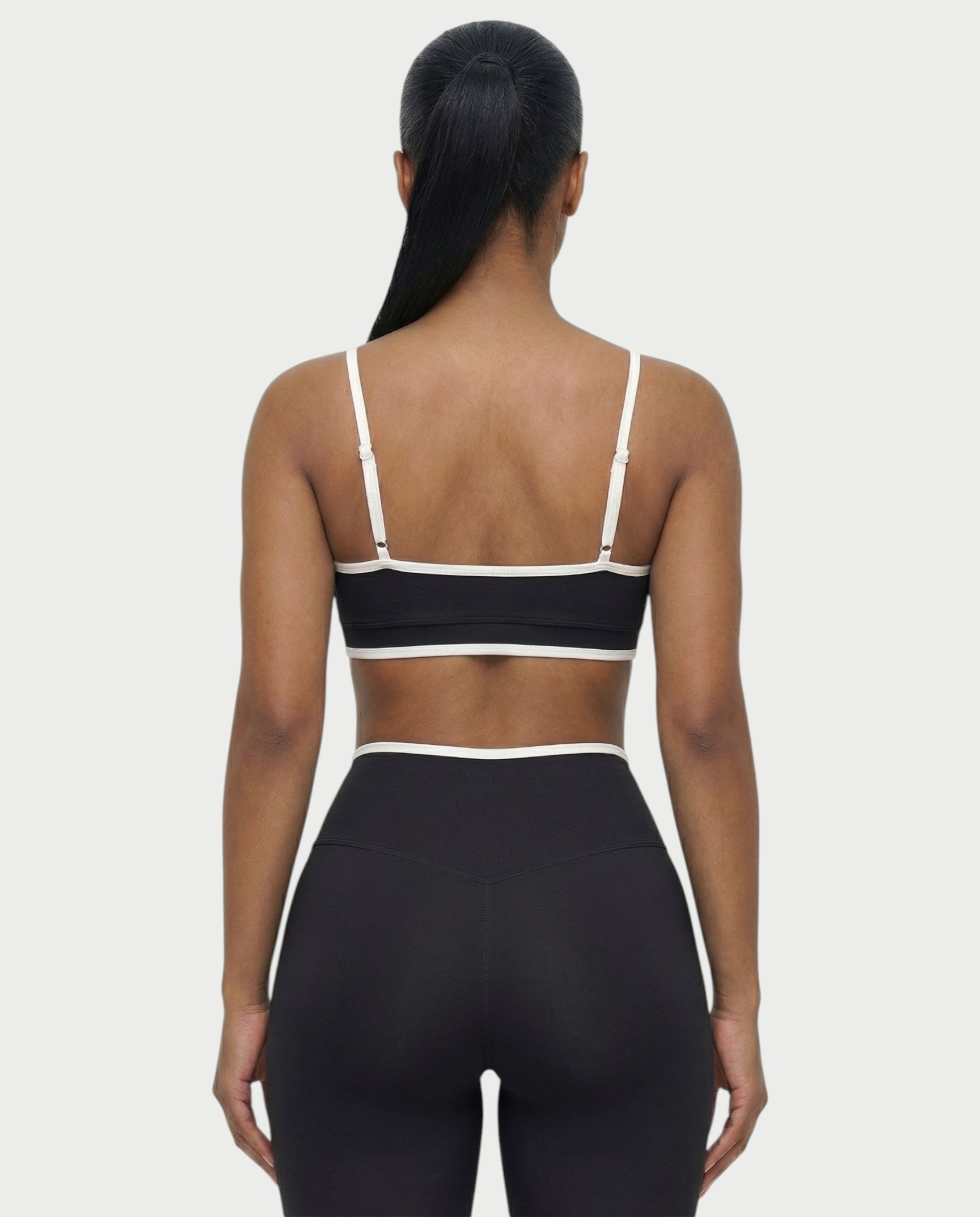 SALINA Sports Bra & High-Waist Leggings Set