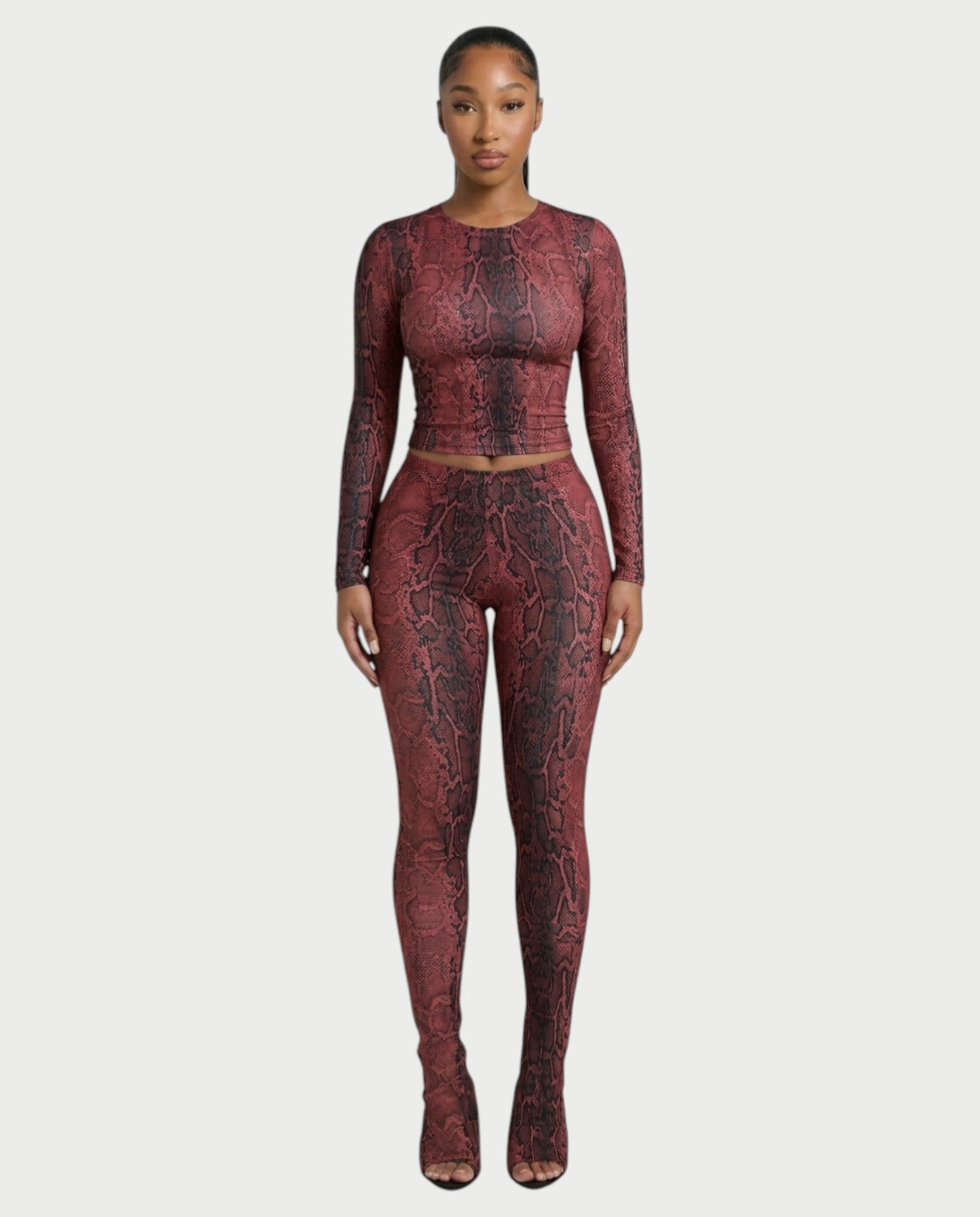 SURIVA Snakeskin Long Sleeve Top & Flared Legging Set