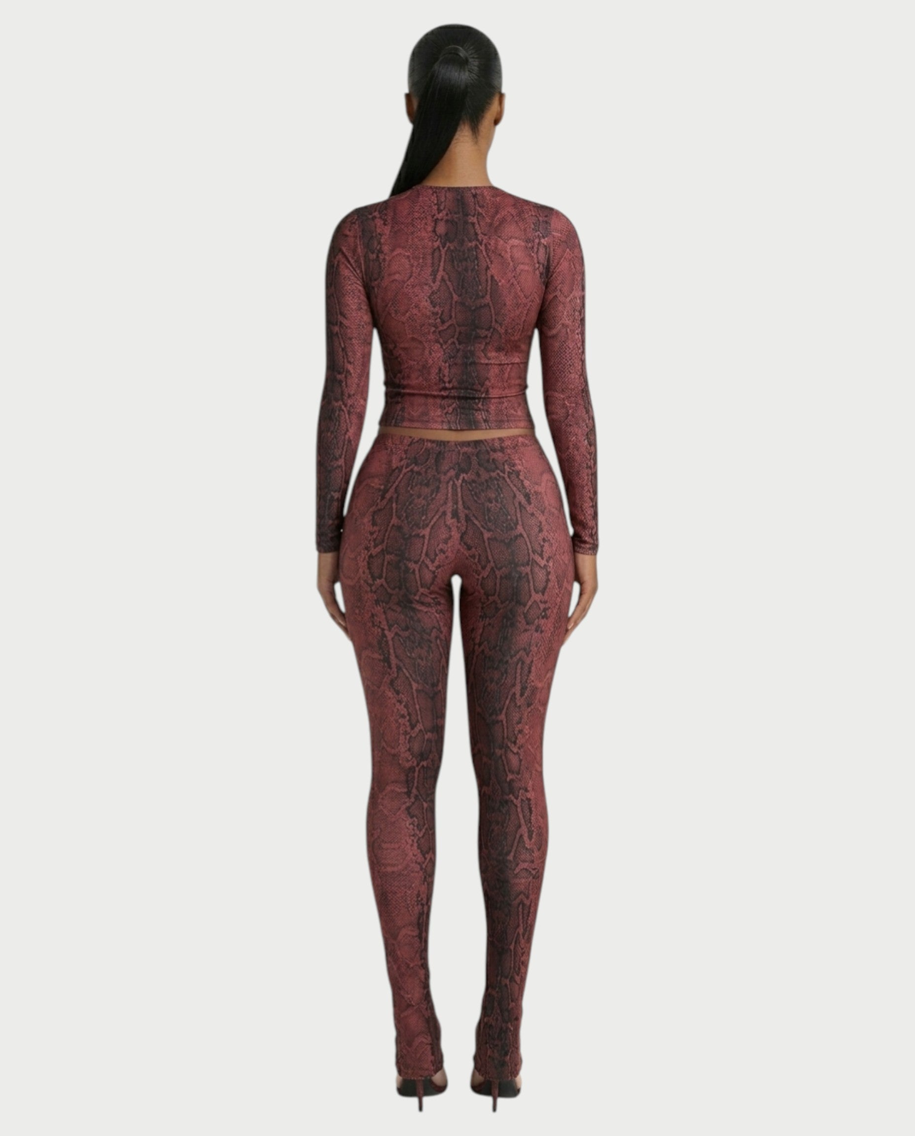 SURIVA Snakeskin Long Sleeve Top & Flared Legging Set