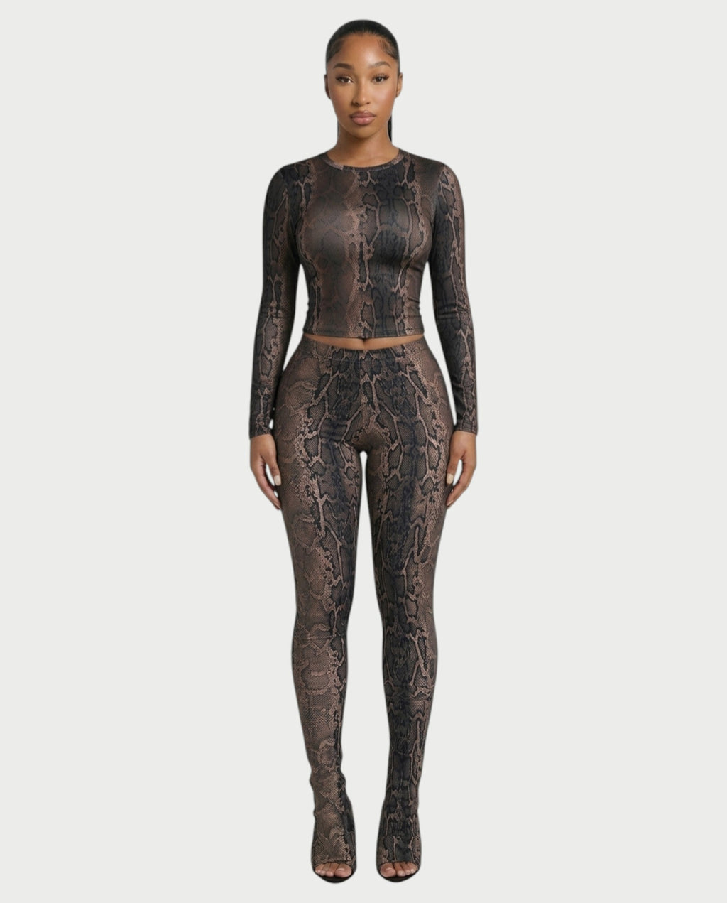 SURIVA Snakeskin Long Sleeve Top & Flared Legging Set