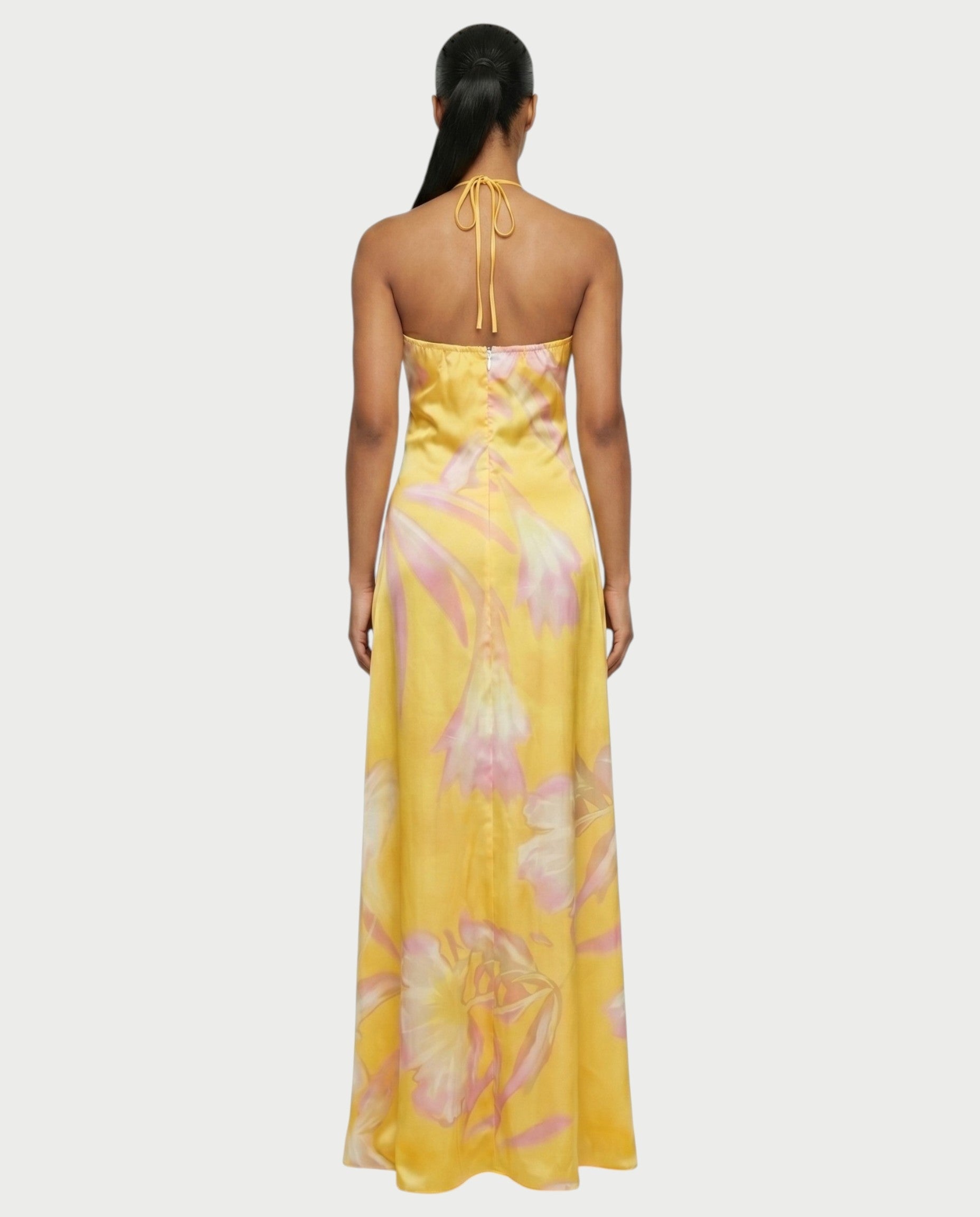 VEDA Halter Neck Sleeveles Maxi Dress