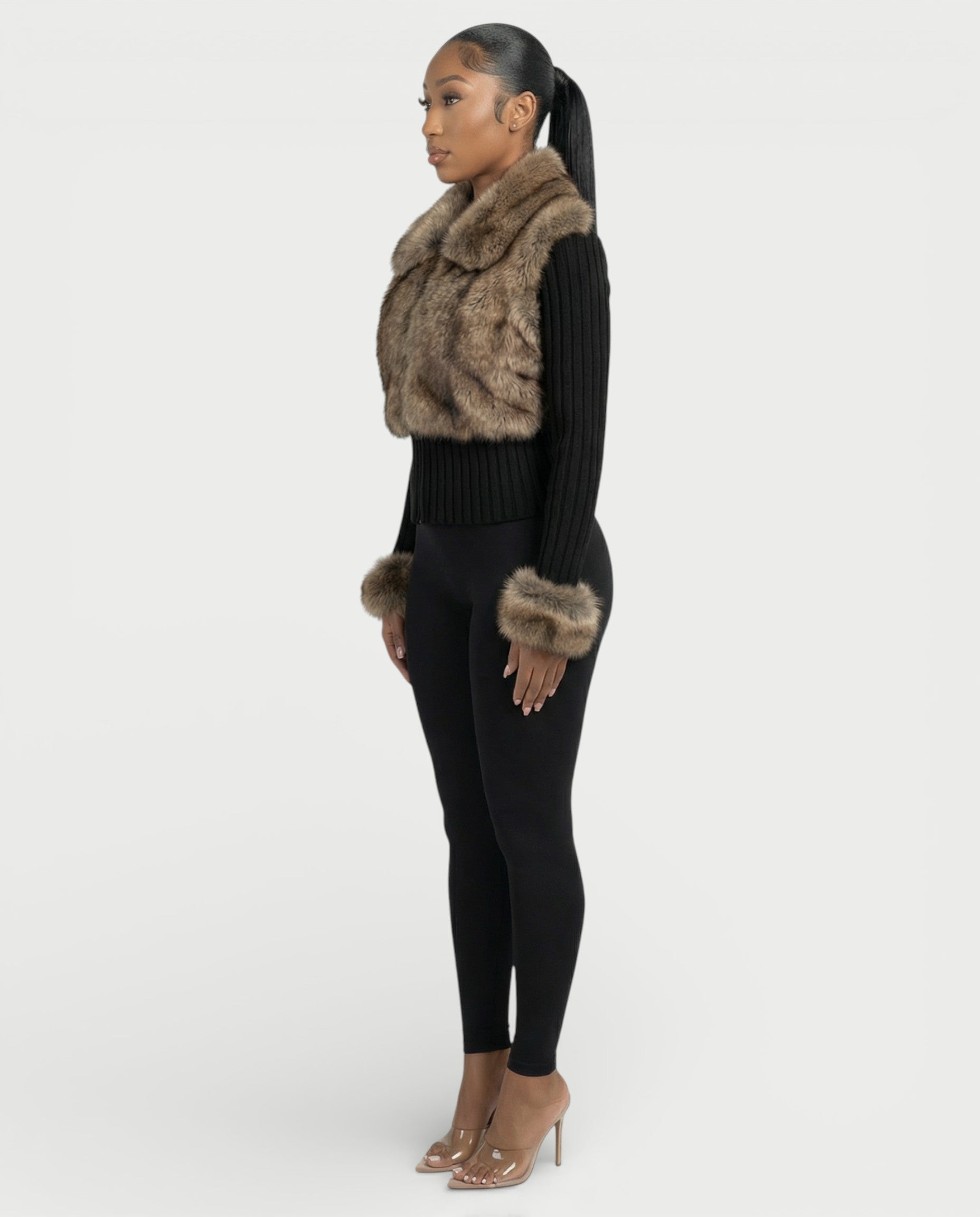 TRINAYA Faux Fur Trim Ribbed Knit Jumper