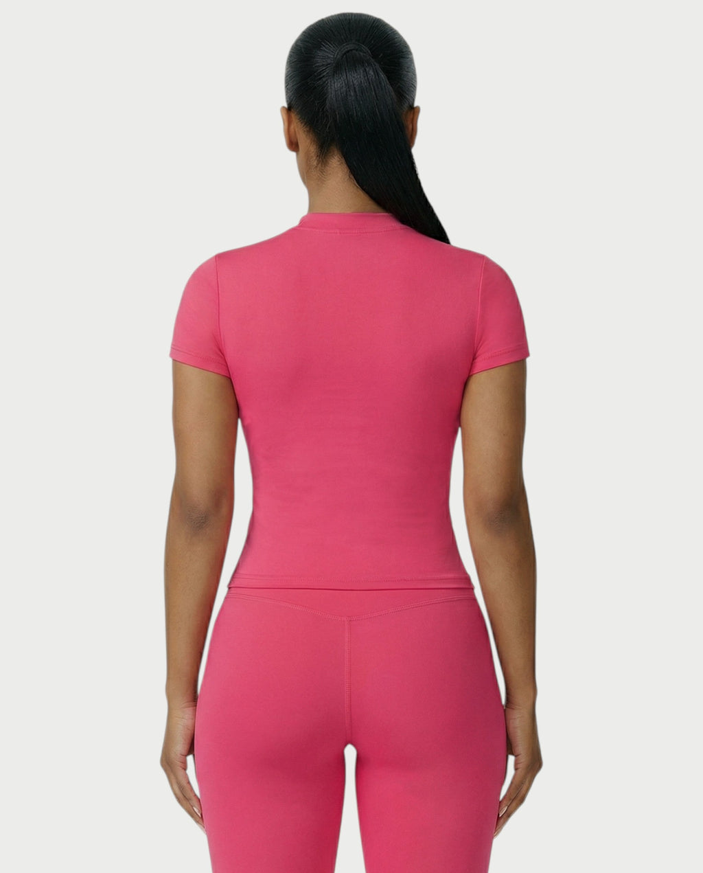 ALVIRA Sporty Short Sleeved Top