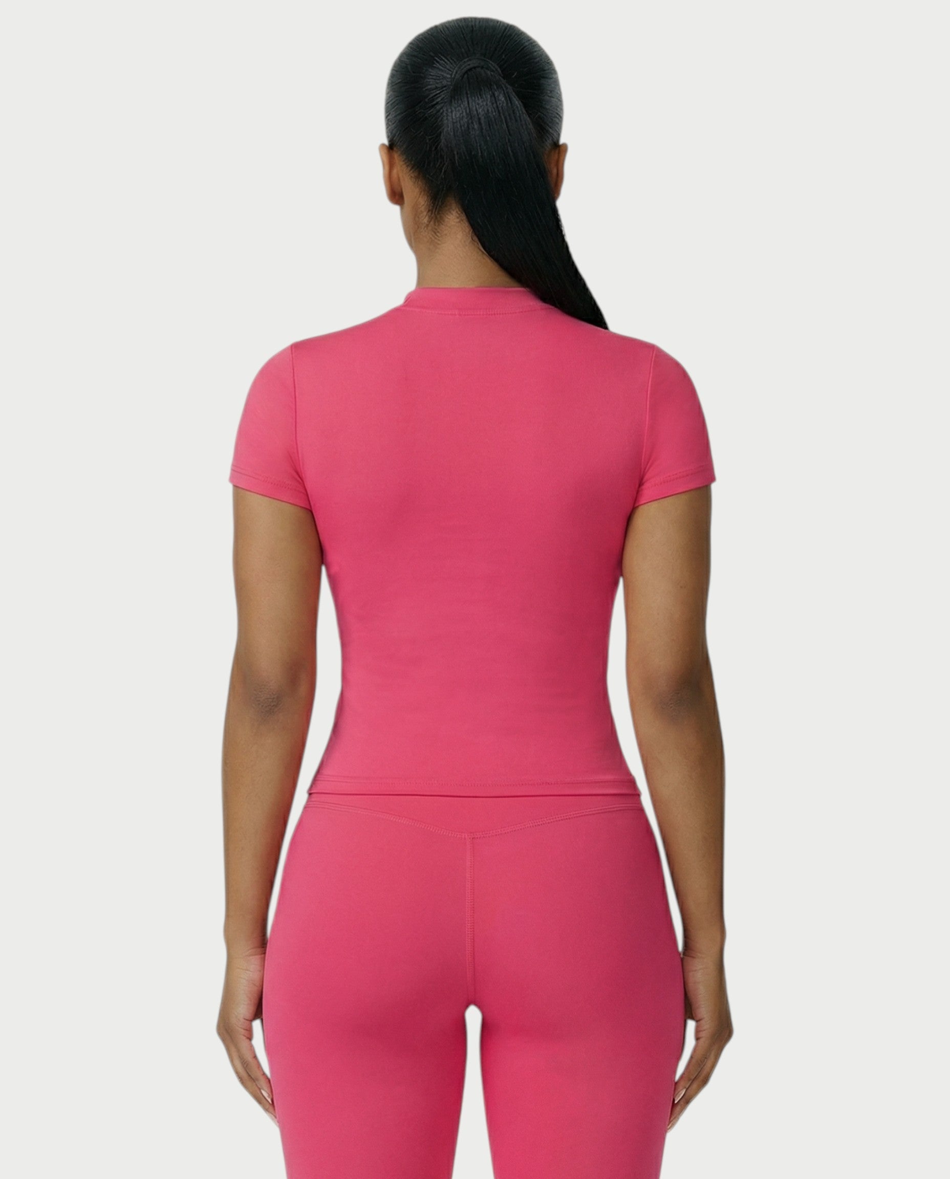 ALVIRA Sporty Short Sleeved Top