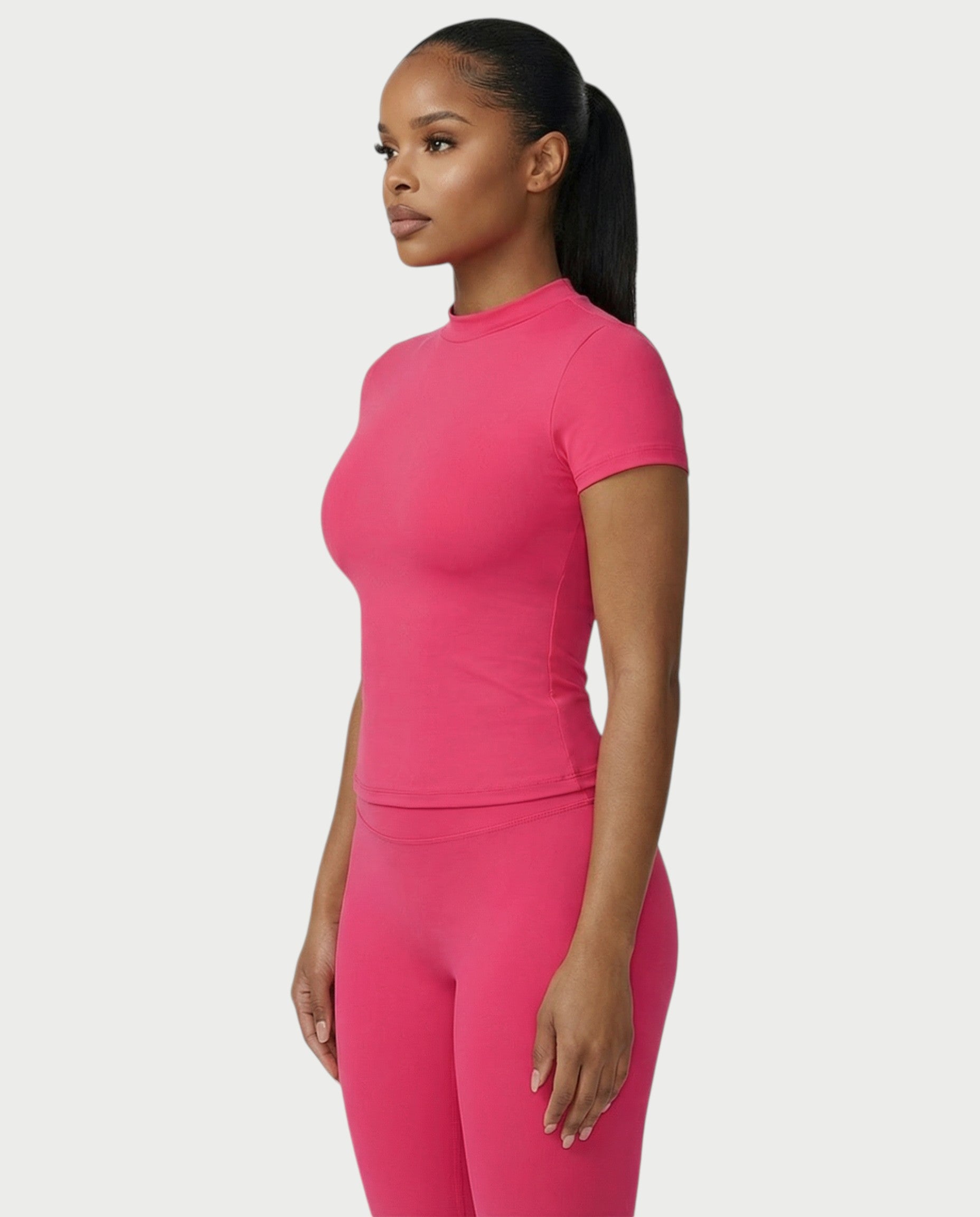 ALVIRA Sporty Short Sleeved Top