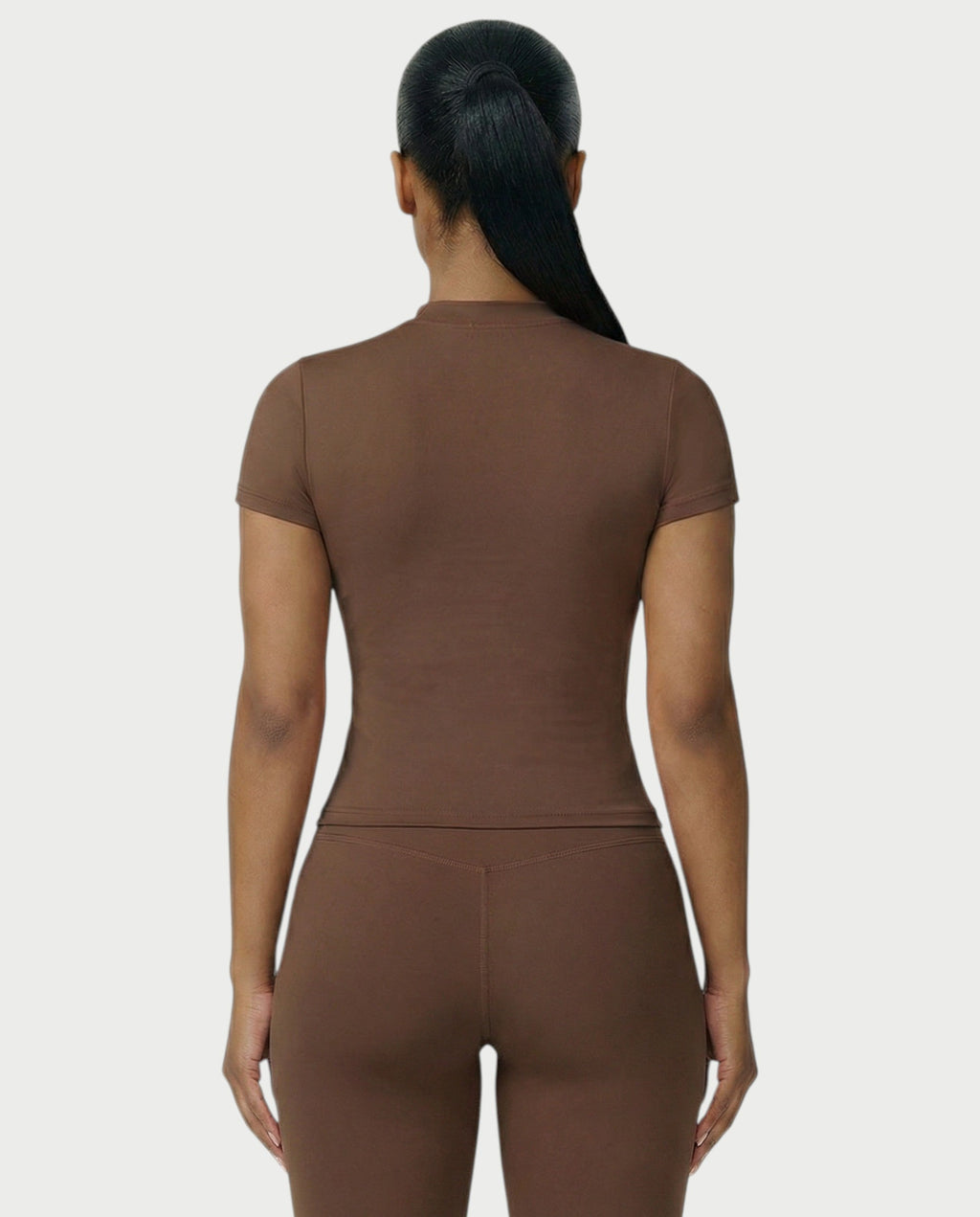 ALVIRA Sporty Short Sleeved Top