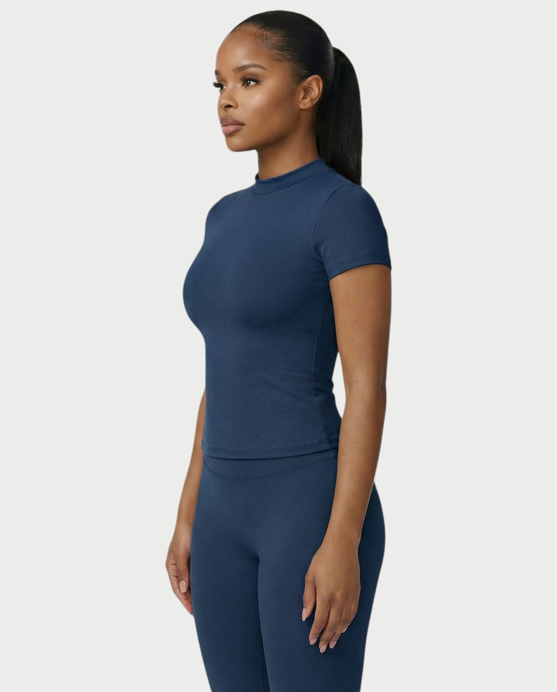 ALVIRA Sporty Short Sleeved Top