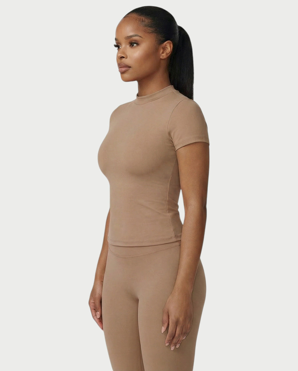 ALVIRA Sporty Short Sleeved Top