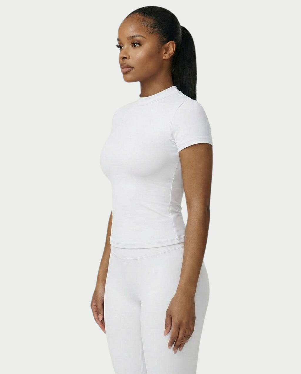 ALVIRA Sporty Short Sleeved Top