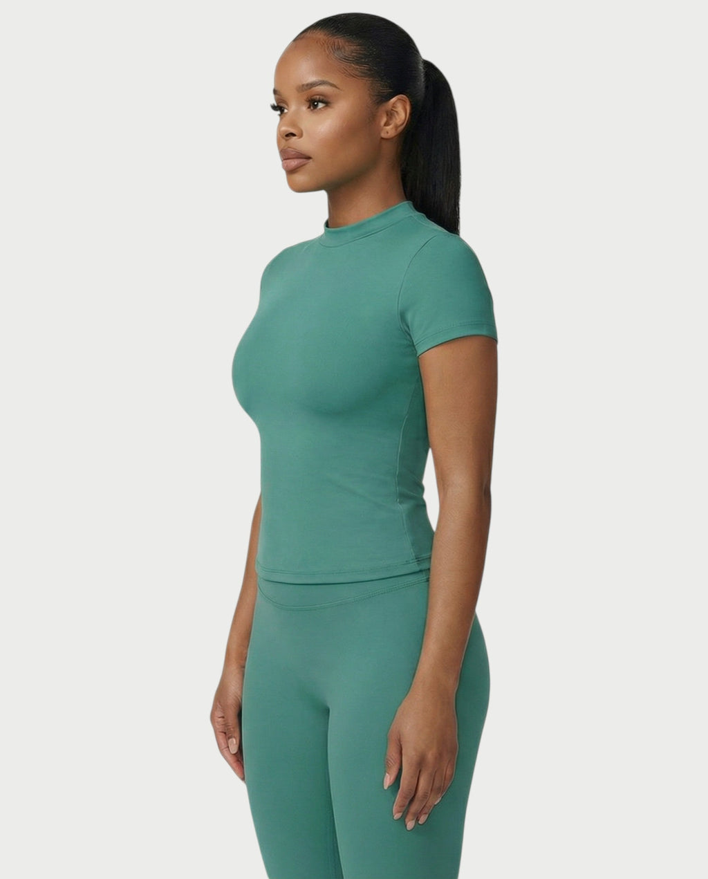 ALVIRA Sporty Short Sleeved Top