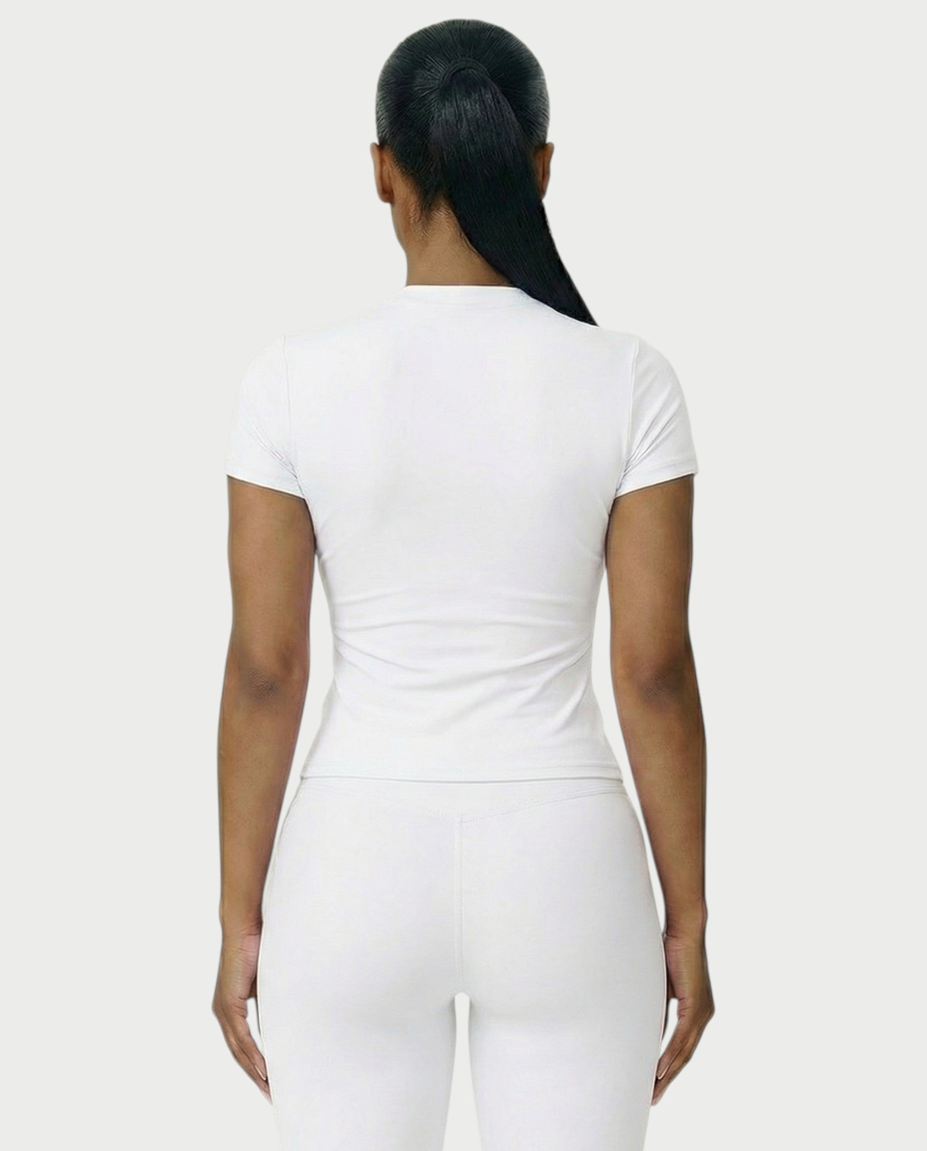ALVIRA Sporty Short Sleeved Top