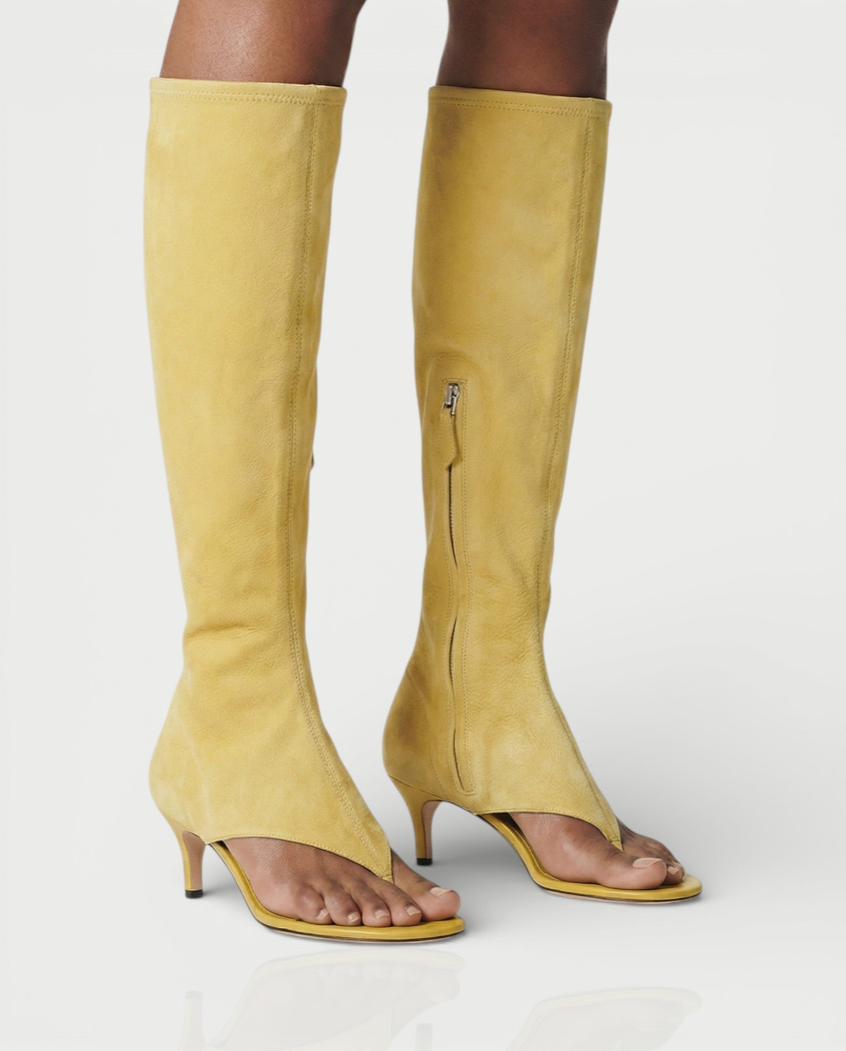 HOLIRA Knee-High Thong Sandal Heels