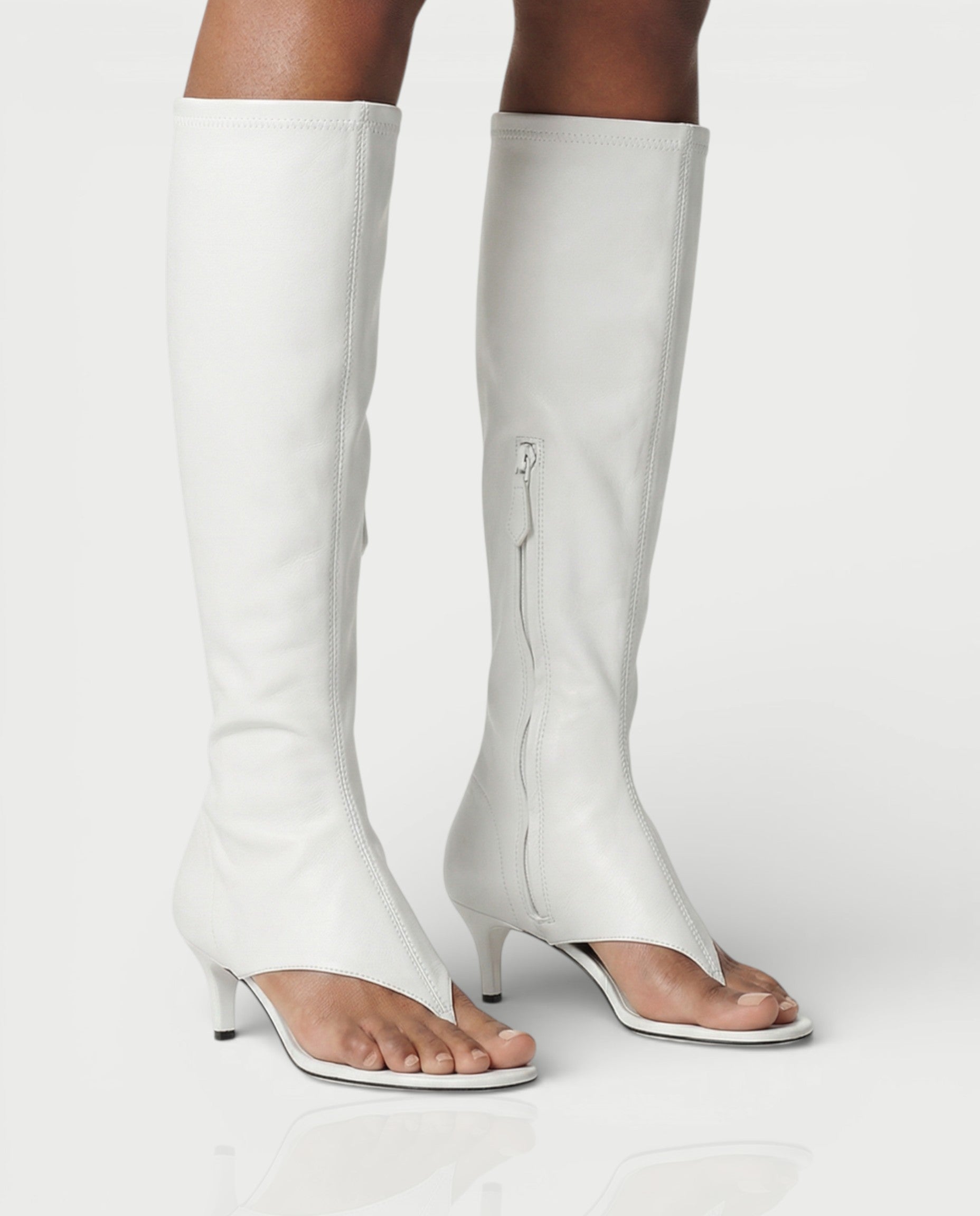 HOLIRA Knee-High Thong Sandal Heels
