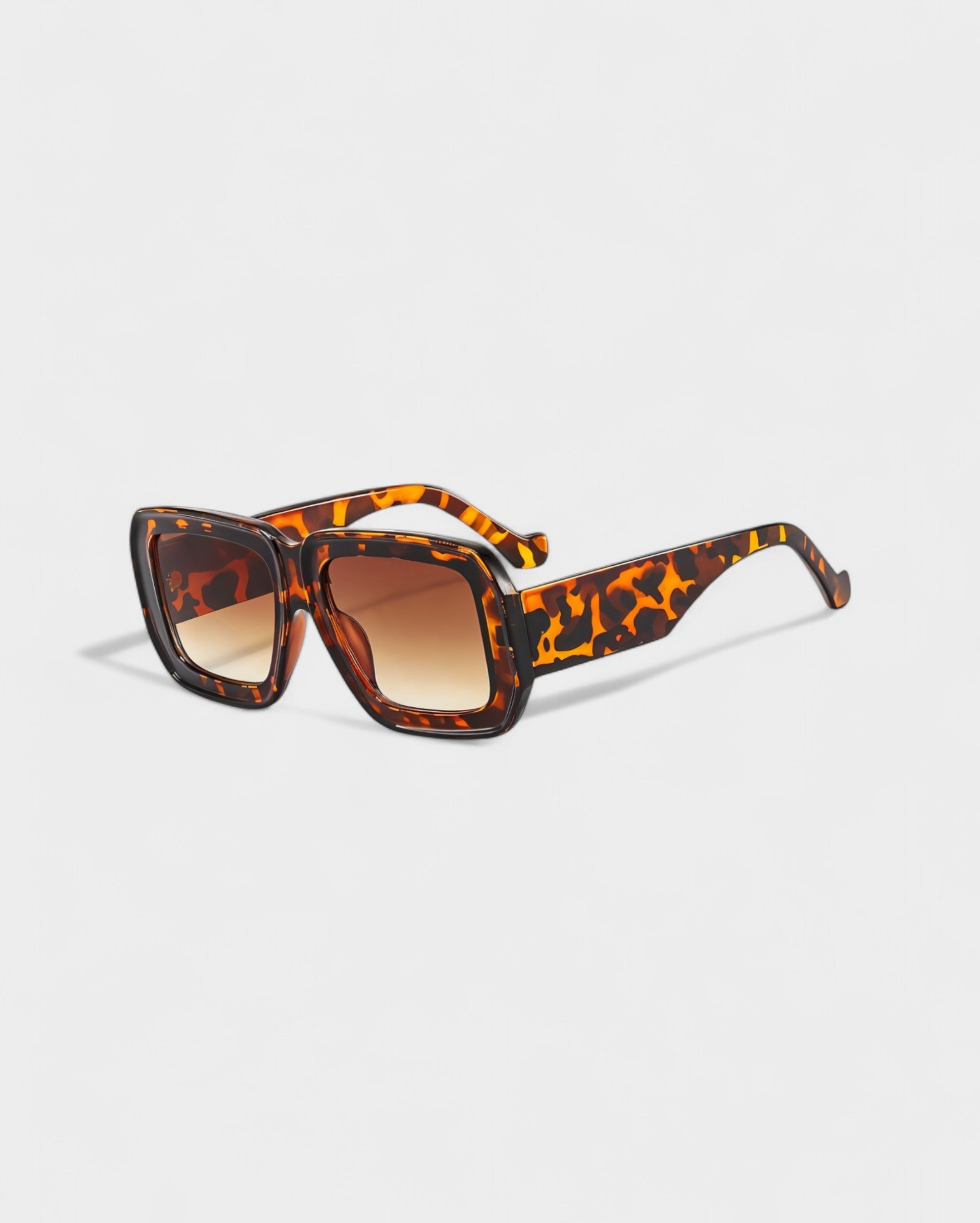 BEATRIS Retro Oversized Square Sunglasses