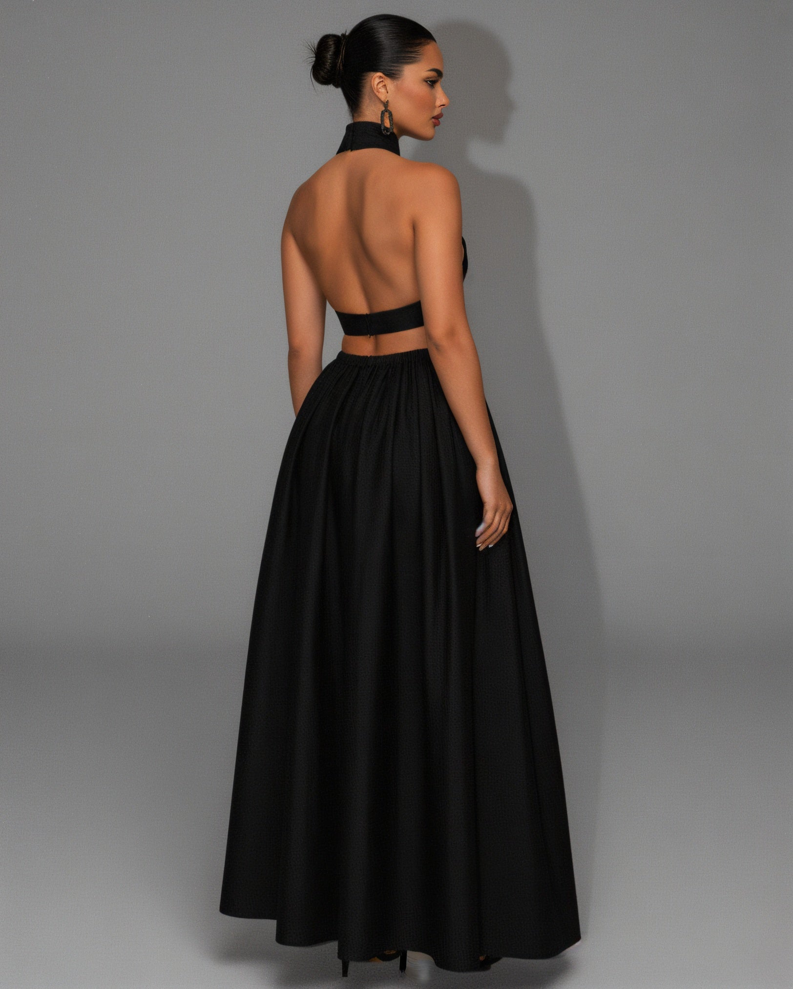 EYANE Collar Crop Top & Maxi Skirt Set