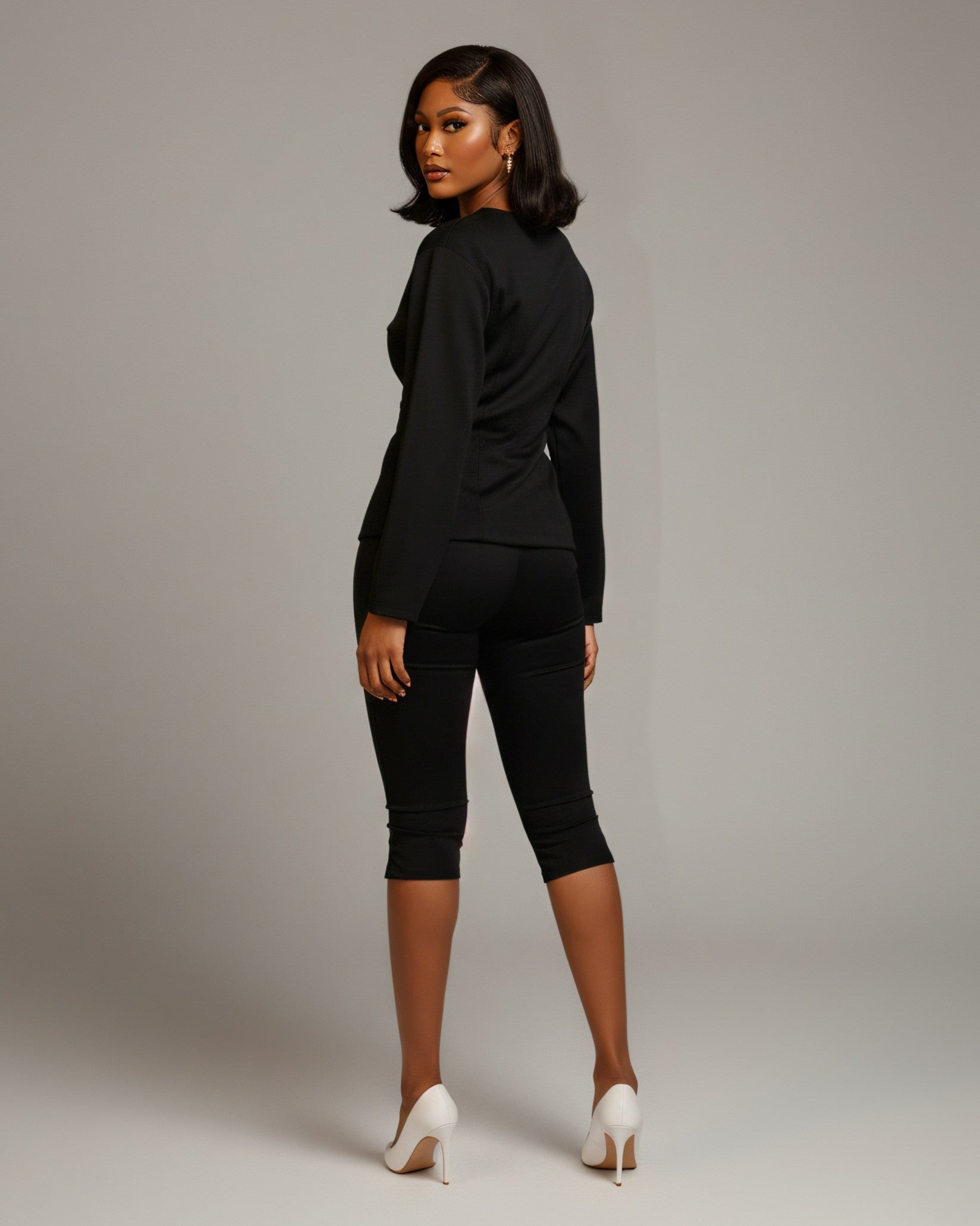 ZORA Button-Front Top & Capri Pants Set